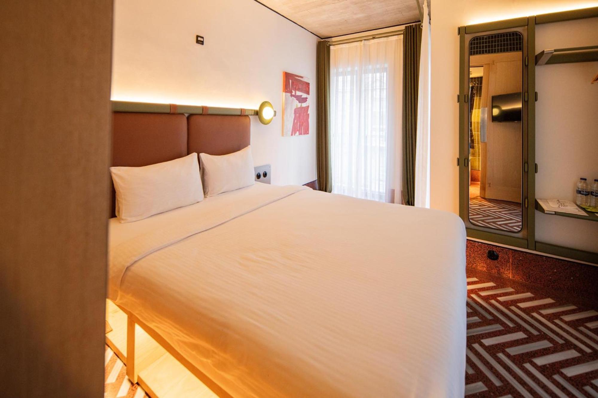 Stay Lab Taksim Istanboel Buitenkant foto